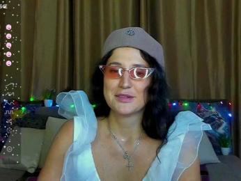 AliannaSoloKisses webcam model stream image