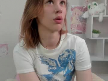 esmacockayne webcam chaturbate model stream image