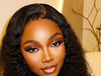 CharityCee webcam model stream image