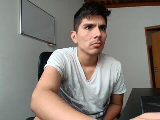 Bryan Mayers webcam flirt4free model stream image