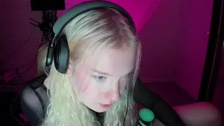 Sasyhk0 webcam model stream image