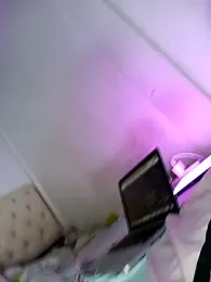 Honeyass25 webcam stripchat model stream image