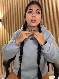 Sarasanders_4 webcam model stream image