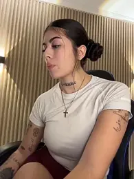 Sarasanders_4 webcam model stream image