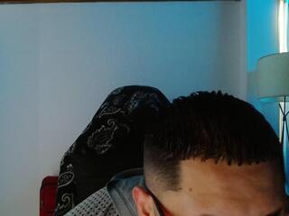 Thomas Spilios webcam model stream image