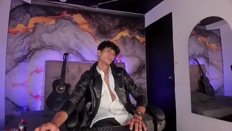 MaxiimoRomano_ webcam model stream image