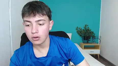 Ithan_ webcam model stream image