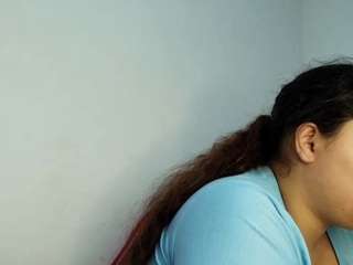 elisuare webcam camsoda model stream image