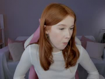 leahsthetics webcam model stream image