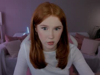 leahsthetics webcam model stream image