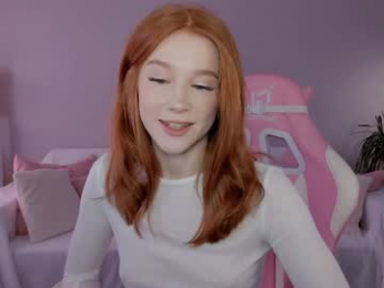 leahsthetics webcam model stream image