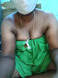 TamilSelviRoja webcam model stream image
