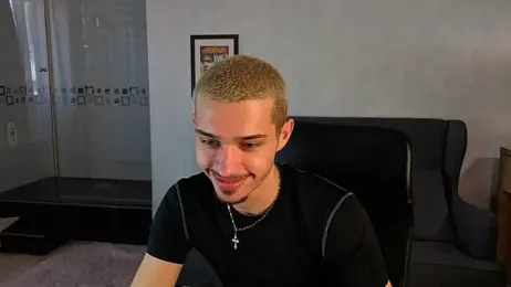 KaydenDrew webcam model stream image