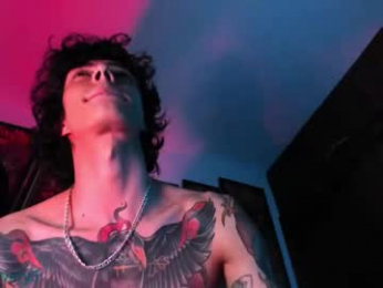 olliver___y webcam model stream image
