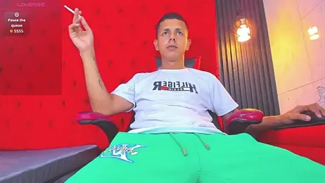 boy_bigcock24cm webcam model stream image