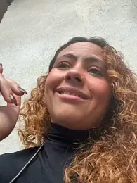 Chloe_Leaozinho webcam model stream image