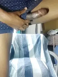 skinnybuddy webcam model stream image