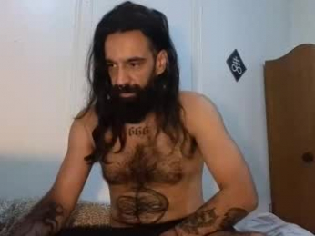 tiago8143 webcam model stream image