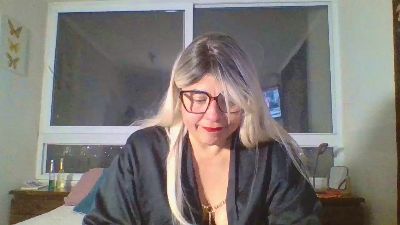 Ladysu webcam model stream image