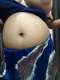 big_tits-queen webcam model stream image