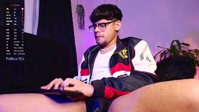 isaac_saenz webcam model stream image