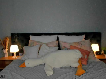 Mia-Dixons webcam model stream image