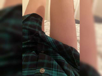 _PokerFace_ webcam model stream image