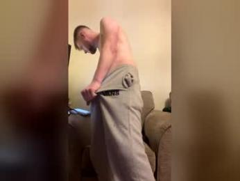 guyzill256 webcam model stream image