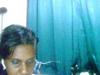 Anshia webcam model stream image