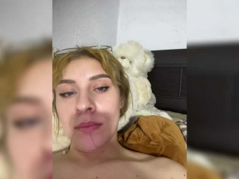 KissyKristy webcam model stream image