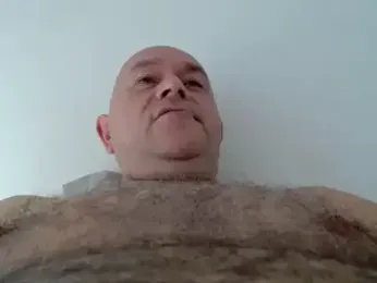 BIGBEARHOT webcam model stream image