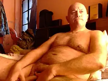 BIGBEARHOT webcam model stream image