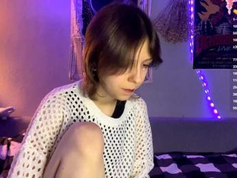 SweetieLuna webcam model stream image