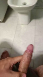 lino9022 webcam model stream image