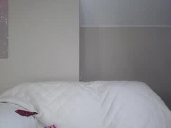 arinamir webcam model stream image