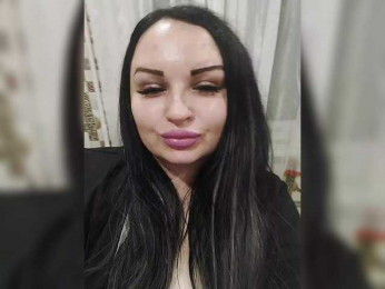 Monica- webcam model stream image