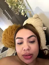 valeria2019hot webcam model stream image