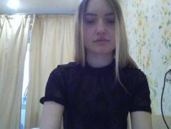 EvaHarris webcam model stream image