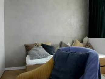 blowmyxxl webcam model stream image
