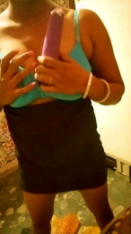 Pooja1990 webcam model stream image