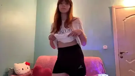 CoralinaEastoy webcam model stream image