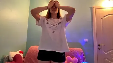CoralinaEastoy webcam model stream image