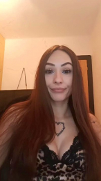 Luciavolvi6 webcam model stream image