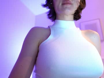 amairi_ webcam model stream image
