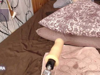 123SaKuRa123 webcam model stream image