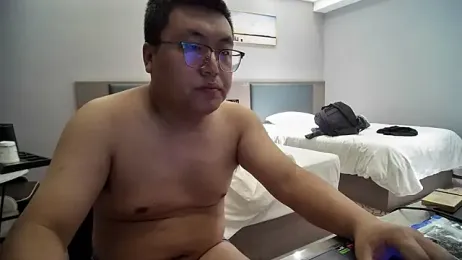 TuiGsuiqiuer webcam model stream image