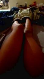 koko_nut webcam model stream image