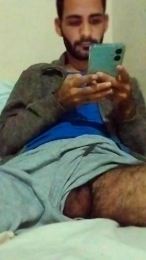 Zedboyy webcam model stream image