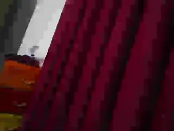 Suzzy-SL webcam model stream image