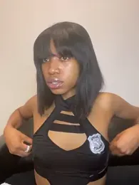 Go_Meg webcam model stream image